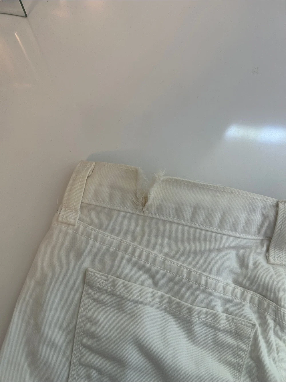 J Brand size 25 White Eyelet Distressed Women's Denim Shorts